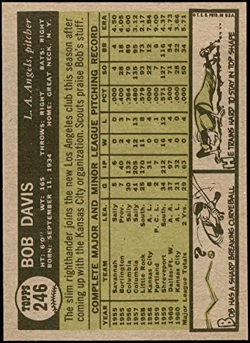 1961 Topps 246 Боб Дейвис Лос Анджелис Энджелз (Бейзболна карта) в Ню Йорк Энджелз